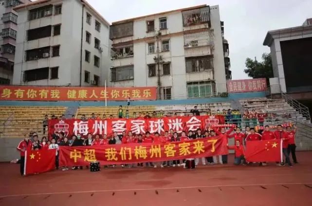 小h短篇辣肉各种姿势老师
