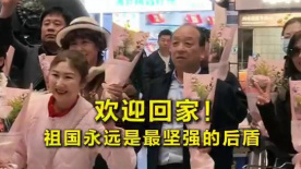 娇妻玩4p被三男人伺候3p视频